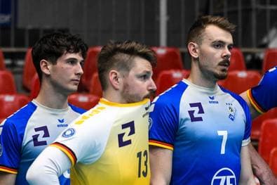 Mit Erfolgscoach! Rekordmeister vor dem Neuanfang