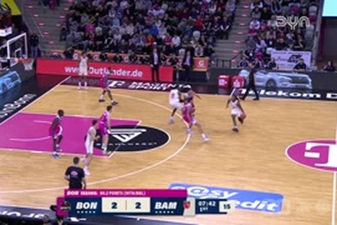 Spiel Highlights zu Telekom Baskets Bonn - BMA365 Bamberg Baskets
