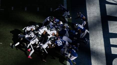 Die Philadelphia Eagles bei einem Tush-Push-Versuch