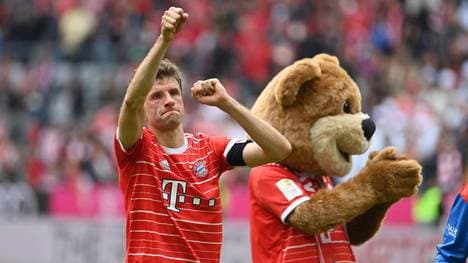 Thomas Müller hat noch ein Jahr Vertrag beim FC Bayern