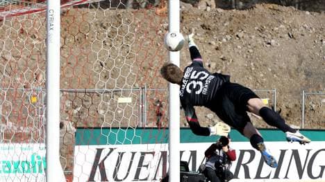 Maximilian Schulze Niehues-Rot-Weiss Erfurt v Preussen Muenster-3. Liga