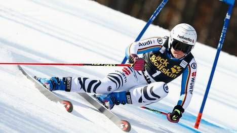 Viktoria Rebensburg siegte vor Ana Drev