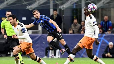 Das Spiel zwischen dem FC Valencia und Atalanta Bergamo findet vor leeren Rängen statt