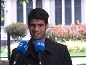 Carlos Alcaraz will sich nach seinem Australian-Open-Sieg ein Känguru tättowieren lassen - und das, obwohl er bisher selten eines erblickt hatte. 