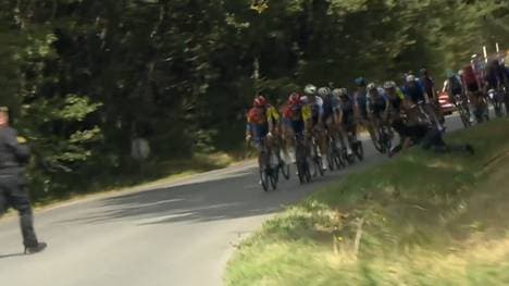 Javier Romo stürzte, nachdem ein Palästina-Demonstrant Richtung Fahrerfeld lief