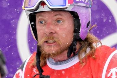 Hier hört er die unfrohe Kunde - und rastet aus