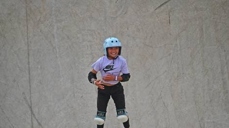 Sky Brown unterstützt Lilly Stoephasius