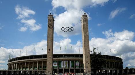 Im Berliner Olympiastadion trifft der FC Bayern im Pokalfinale auf den BVB