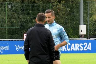 Warum sagt Hertha "Gelsenkirchen" statt "Schalke"?