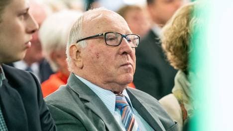 Uwe Seeler wird in letzter Zeit häufig von gesundheitlichen Problemen geplagt