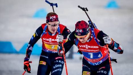 Die norwegischen Biathlten um Vetle Sjastad Christiansen (r.) halten nichts von den Plänen der IBU