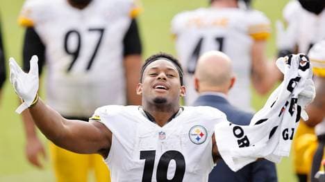 JuJu Smith-Schuster wurde gegen die Jacksonville Jaguars verletzt ausgewechselt