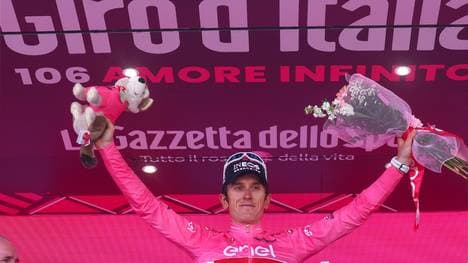 Geraint Thomas verteidigt das Rosa Trikot