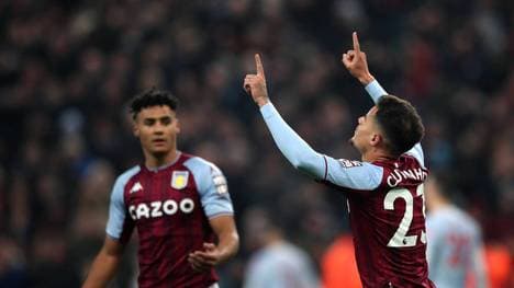 Aston Villa v Manchester United, ManU - Premier League - Villa Park Aston Villa s Philippe Coutinho celebrates scoring their side s second goal of the game during the Premier League match at Villa Park, Birmingham. Picture date: Saturday January 15, 2022. EDITORIAL USE ONLY No use with unauthorised audio, video, data, fixture lists, club league logos or live services. Online in-match use limited to 120 images, no video emulation. No use in betting, games or single club league player publications. PUBLICATIONxNOTxINxUKxIRL Copyright: xIsaacxParkinx 64753612