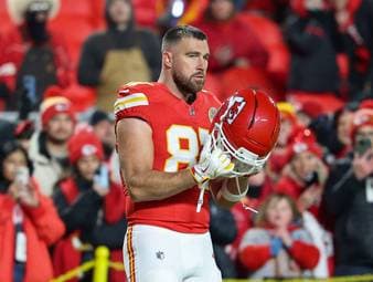 Travis Kelce kehrt für eine weitere Saison zu den Kansas City Chiefs zurück. 