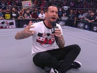 Das Wrestling-Comeback des Jahrzehnts, zweiter Teil: Bei AEW Rampage wendet sich Rückkejrer CM Punk mit emotionalen Worten an die Fans, Seitenhiebe gegen WWE inklusive. Seine Ansprache in voller Länge.
