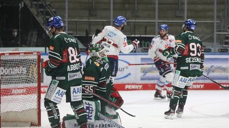 Adler nutzen Patzer der Wild Wings aus