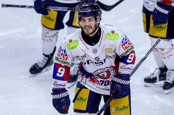 Eisbären verlieren deutlich