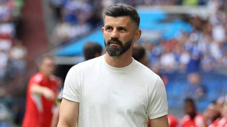 Miron Muslic steht vor seinem Pflichtspiel-Debüt auf Schalke