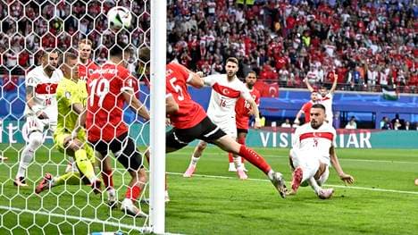 Die Türkei trifft nach 57 Sekunden gegen Österreich