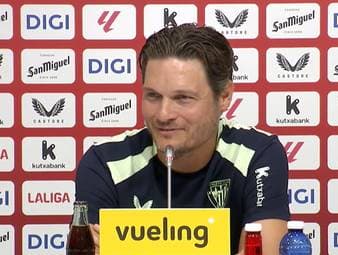 Edin Terzic schwärmt von Barcelona-Trainer Hansi Flick. Dieser sei ein toller Trainer, ein toller Mensch und passe perfekt zu den Katalanen. Entsprechend groß sei die Vorfreude auf das Duell.