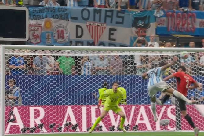 Hätte Argentiniens Siegtor gar nicht zählen dürfen?