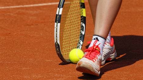 Die 74-jährige Gail Falkenberg gibt ihr Tennis-Comeback