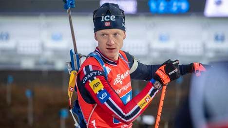 Johannes Thingnes Bö stand mit Norwegen bei einer Weltcup-Staffel erstmals seit knapp drei Jahren nicht auf dem Siegertreppchen