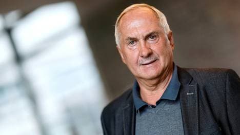 Sieht Bayern leicht favorisiert: Uli Stielike