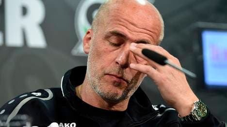 Hannover 96 Unveils New Head Coach Michael Frontzeck