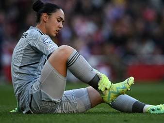 Kreuzbandriss bei Nationaltorhüterin