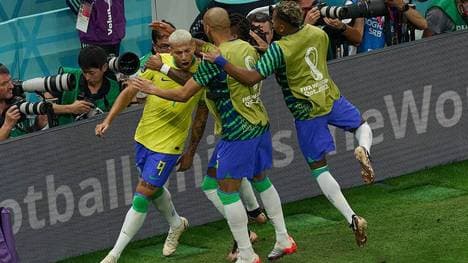Richarlison erzielte einen Doppelpack für Brasilien im ersten Spiel