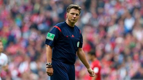 Thorsten Kinhöfer hat eine klare Meinung zu den Aggressionen auf dem Spielfeld