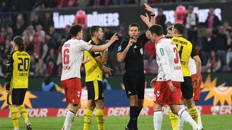 Köln protestierte wegen eines Handspiels in der Nachspielzeit