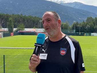 Frank Schmidt spricht über seine Zukunft beim 1. FC Heidenheim. Der Cheftrainer äußert sich zu den Spekulationen rund um seine weitere Zukunft und ordnet die aktuelle Situation ein.