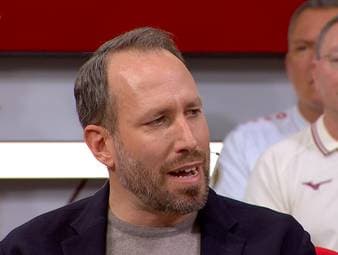 Nach der Trennung von Trainer Sandro Wagner gewinnt der FC Augsburg überraschend gegen Bayer Leverkusen. FCA-Boss Michael Ströll erklärt das Aus und enthüllt im Doppelpass eine noble Geste von Wagner nach dem Spiel.