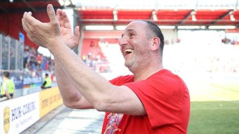 Frank Schmidt darf den Aufstieg feiern