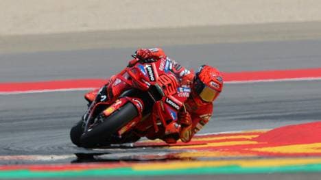 Marc Márquez wieder ganz vorn