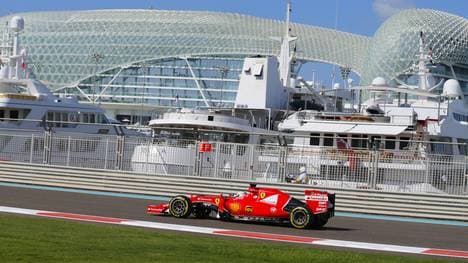 AUTO-PRIX-F1-ABU-DHABI-PRACTICE