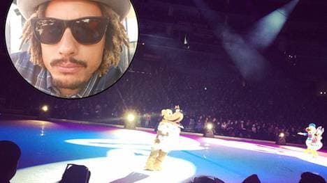 Jermaine Jones genoss die Zeit mit seiner Familie bei â??Disney on Iceâ??.