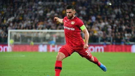TURIN, ITALY - OCTOBER 01:  Kevin Volland of Bayer Leverkusen in action during the UEFA Champions League group D match between Juventus and Bayer Leverkusen at Juventus Arena on October 1, 2019 in Turin, Italy.  (Photo by Pier Marco Tacca/Getty Images)