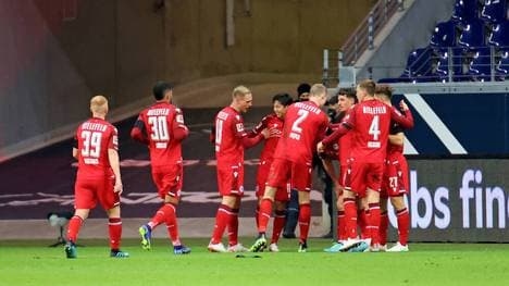 Bielefeld sichert sich gegen Frankfurt wichtige Punkte im Abstiegskampf