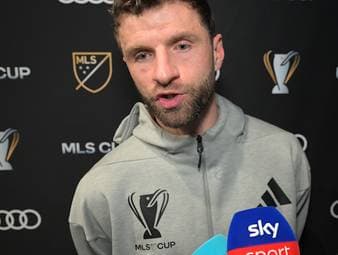 Nach der Final-Pleite richtet sich Müller auch an den Schiri