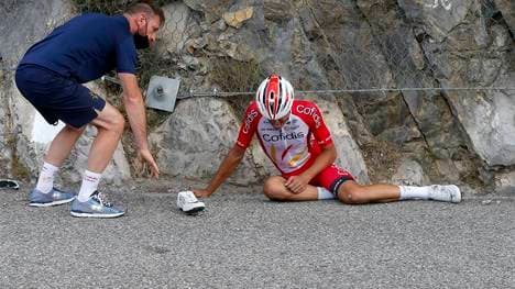 Anthony Perez stürzte auf der 3. Etappe in einer Abfahrt