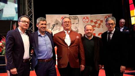 Jörg Wilhelm (3.v.l.) wurde im Februar 2020 zum Aufsichtsratsvorsitzenden des 1. FC Kaiserslautern gewählt