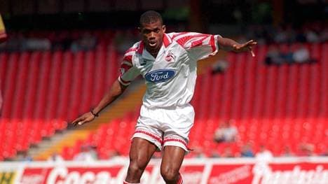 Sunday Oliseh spielte von 1995 bis 1997 beim 1. FC Köln