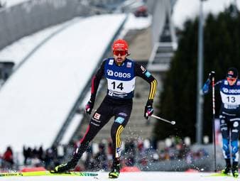 Der frühere Kombinations-Star Johannes Rydzek muss nach einem Sturz am Kreuzband operiert werden.