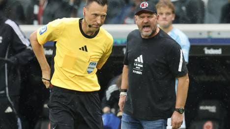 Verlor die Nerven: Steffen Baumgart (r.)