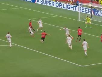 Nachdem die Ägypter rund um Superstar Mohamed Salah gegen Neuseeland mit 0:1 in Rückstand gegangen waren, drehte die Liverpool-Legende in der zweiten Halbzeit das Spiel.