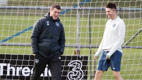 Roy Keane (l.) rechnet mit dem Einsatz von Namensvetter Robbie